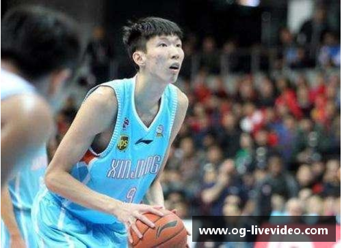 周琦与队友联手连续六场固若金汤，引领球队前进